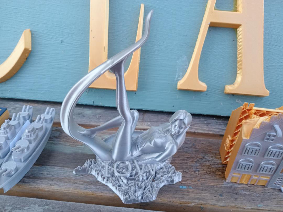 'Reclining nude' by 3D Printer